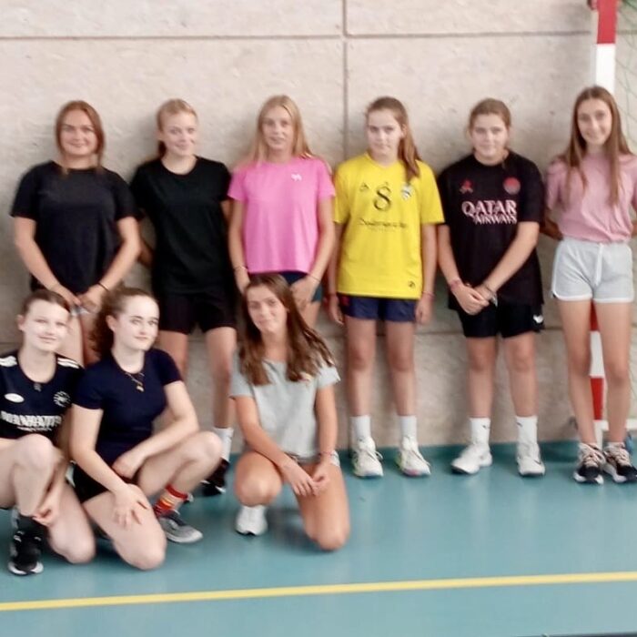 Les M15 filles du Granville Volleyball pour la saison 2026/2027
